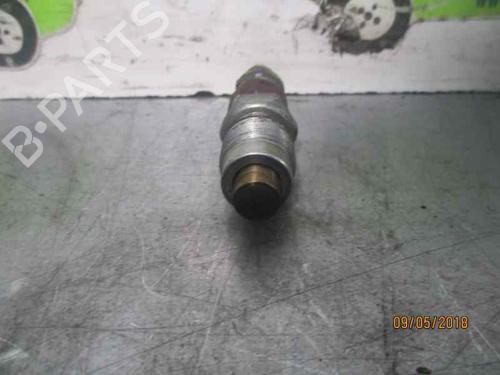 Injector TOYOTA AVENSIS Liftback (_T22_) 2.0 TD (CT220_, CT220R) | BP2121608M100 