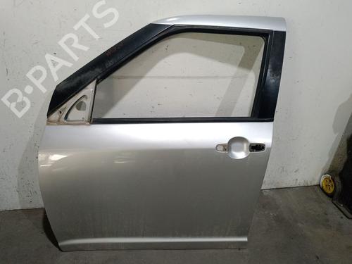dr-venstre-fortil-suzuki-swift-iii-mz-ez-2005-37593671 main image