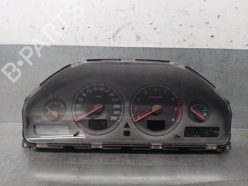 Used Instrument cluster Instrument cluster VOLVO V70 II (285) 2.4 T (200 hp) 36165795 36165795