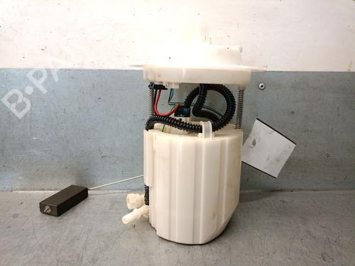 Used Fuel pump MERCEDES-BENZ GLE (W166) 250 d 4-matic (166.004) (204 hp) 32390110