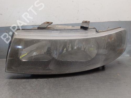Scheinwerfer links für SEAT LEON (1M1) 1.6 16 V (105 hp) 31147824