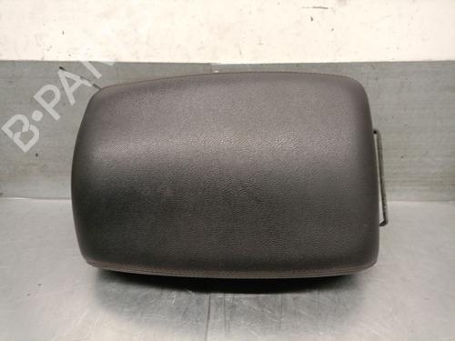 Used Armrest / Center console Armrest / Center console 38938364 38938364
