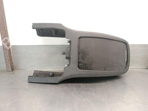 Middle console MERCEDES-BENZ V-CLASS (W447) V 250 CDI / d (447.811, 447.813, 447.815) | BP27834242I22
