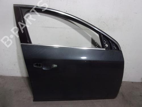 Used Right front door VOLVO V60 I (155) D3 / D4 (163 hp) 16661609