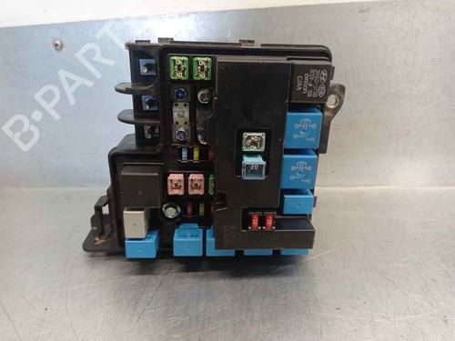 Used Fuse box HYUNDAI i30 (FD) 1.6 CRDi (90 hp) 15411188