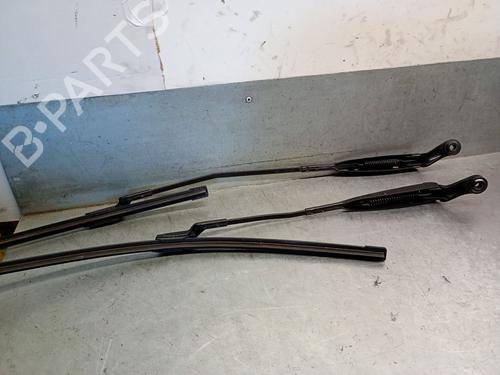 Used Front windshield wiper arm FIAT 500 (312_) 1.3 D Multijet (312AXB1A) (75 hp) 27310530