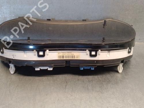 Instrument cluster TOYOTA AVENSIS Saloon (_T25_) 2.0 D-4D (CDT250_, CDT250R) | BP28952174C47