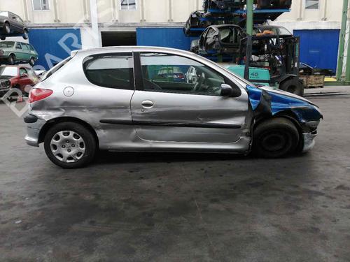 Fuse box PEUGEOT 206 Hatchback (2A/C) 1.4 HDi eco 70 | BP10040930E1 