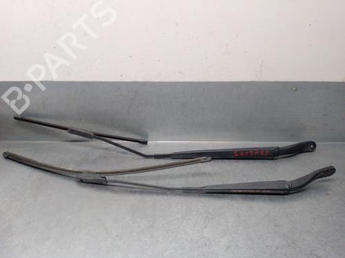 front-windshield-wiper-arm-renault-megane-iii-hatchback-bz01_-b3_-2008-33951822 main image