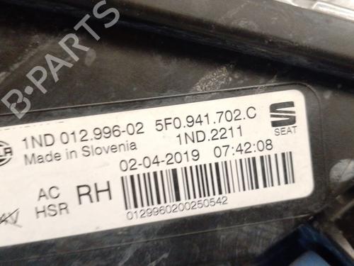 Right front fog light SEAT LEON (5F1) 1.5 TGi | BP28585040C31 