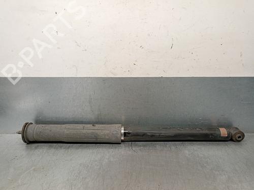 Højre bagtil støddæmper TOYOTA YARIS (_P9_) 1.4 D-4D (NLP90_, NLP90R) (90 hp) 18823022