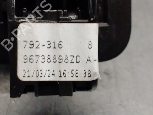 Left sun visor PEUGEOT 2008 II (UD_, US_, UY_, UJ_, UR_, UC_) 1.2 PureTech 100 (USHNK) | BP29596449I1 
