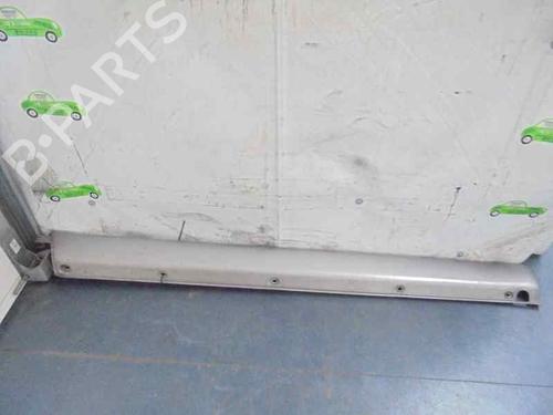 Used Left sideskirt MERCEDES-BENZ M-CLASS (W163) ML 270 CDI (163.113) (163 hp) 20249862