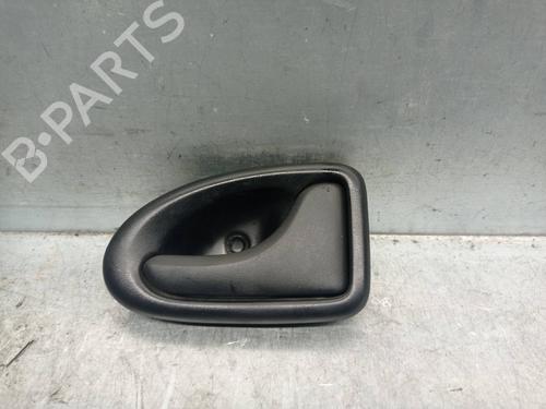 Used Rear right interior door handle Rear right interior door handle 9273617 9273617
