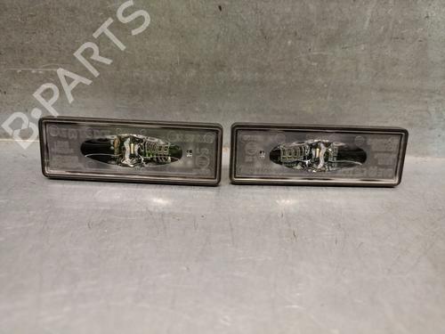 Éclairage de plaque d'immatriculation RENAULT CAPTUR II (HF_) Blue dCi 95 (HFAF) (95 hp) 31945088