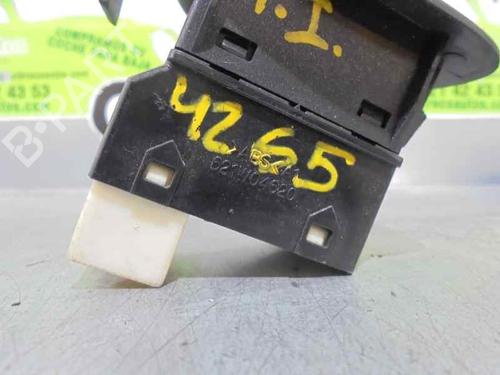 Left rear window switch HYUNDAI ACCENT II (LC) 1.5 CRDi | BP2074322I29 