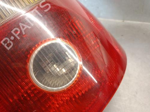 Right taillight FORD MONDEO III Saloon (B4Y) 2.0 TDCi | BP28095915C35 