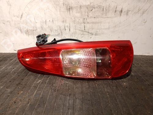 Used Right taillight PEUGEOT 807 (EB_) 2.0 HDI (136 hp) 23033052