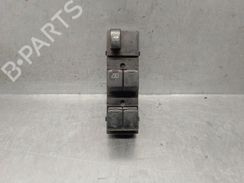 Used Left front window switch Left front window switch NISSAN QASHQAI I (J10, NJ10) 2.0 dCi (150 hp) 33937015 33937015