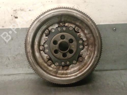 Used Flywheel SKODA YETI (5L) 2.0 TDI (140 hp) 31886369