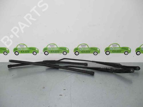 Used Front windshield wiper arm CITROËN BERLINGO / BERLINGO FIRST Box Body/MPV (M_) 2.0 HDI 90 (MBRHY, MCRHY) (90 hp) 3471099