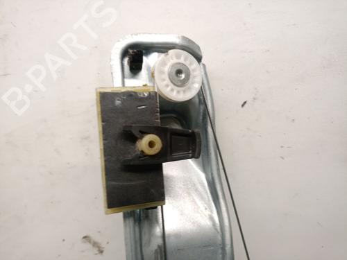Vindusheismekanisme høyre bak DACIA DUSTER (HM_) 1.5 dCi 115 4x4 (HMAD) | BP32133523C25