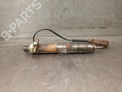 Used Injector SEAT LEON (1M1) 1.9 TDI (110 hp) 26556610
