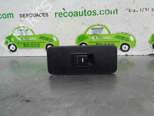 Used Right rear window switch LAND ROVER RANGE ROVER SPORT I (L320) 4.4 4x4 (299 hp) 5793342