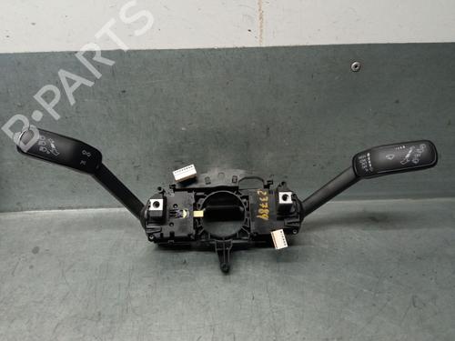 Used Headlight switch SEAT LEON (KL1, KLG) 2.0 TDI (116 hp) 29697999