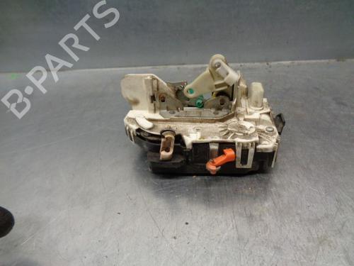 Serrure avant gauche DODGE CALIBER 2.0 CRD (140 hp) 9202193
