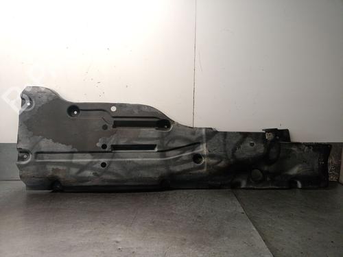 Used Underbody protection Underbody protection MERCEDES-BENZ GLE (W166) 350 d 4-matic (166.024) (258 hp) 40447504 40447504