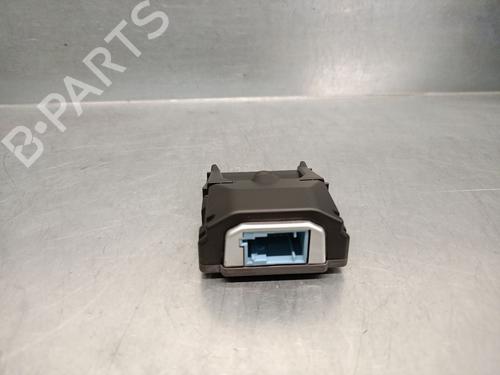 Electronic module PEUGEOT 3008 II SUV (MC_, MR_, MJ_, M4_) 1.6 BlueHDi 120 | BP27506466M83 