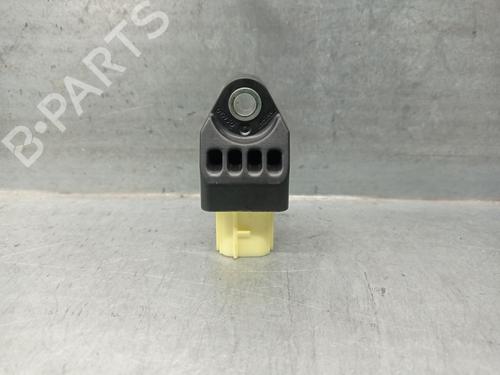 Used Electronic module TOYOTA YARIS (_P13_) 1.5 (NSP131_) (112 hp) 23426903