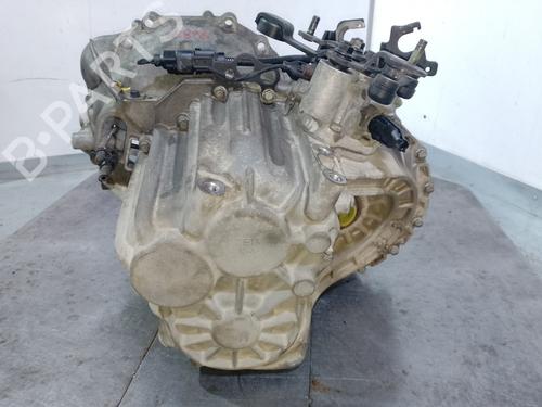 Gearbox HYUNDAI SONATA V (NF) 2.0 CRDi | BP15555291M3 