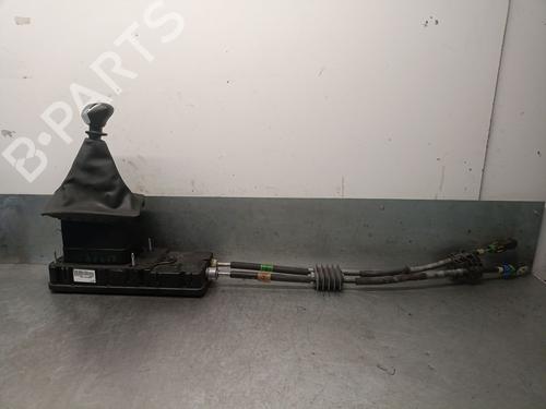 Used Gear lever Gear lever PEUGEOT 308 III (FB_, FH_, FP_, F3_, FM_) BlueHDi 130 (FBYHZL, FBYHZT) (131 hp) 25244857 25244857