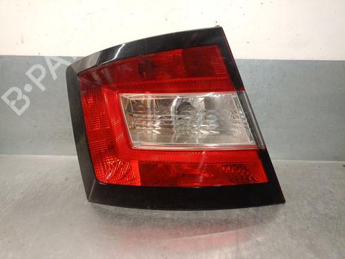 Used Left taillight Left taillight 39096021 39096021