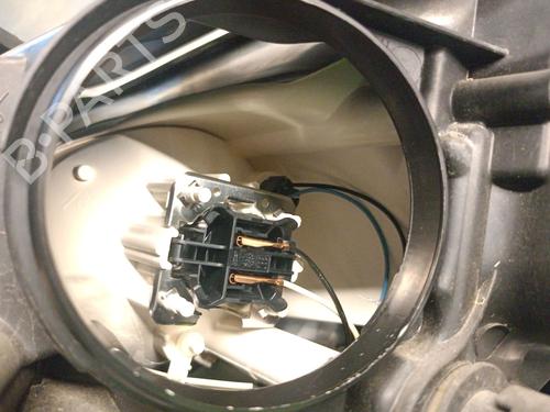 Right headlight PEUGEOT 5008 (0U_, 0E_) 1.6 16V | BP27575665C29 