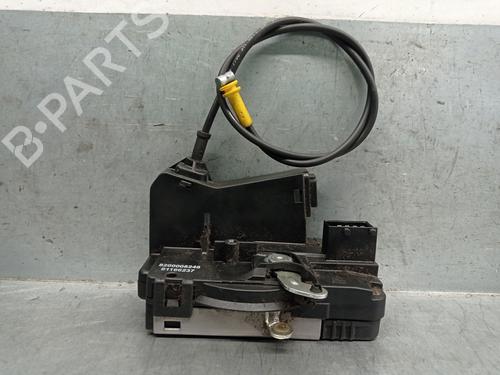 Used Front left lock RENAULT TRAFIC II Van (FL) 2.5 dCi 145 (FL0J) (146 hp) 28524204