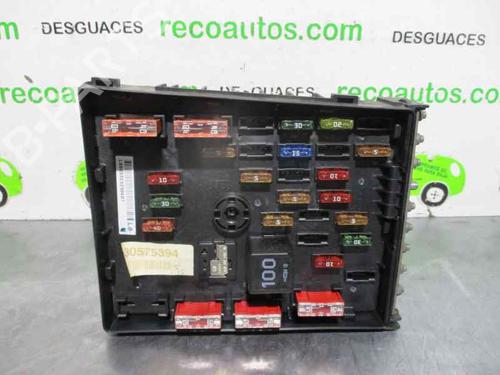 Used Fuse box VW PASSAT B6 (3C2) 2.0 TDI 16V (140 hp) 2838217