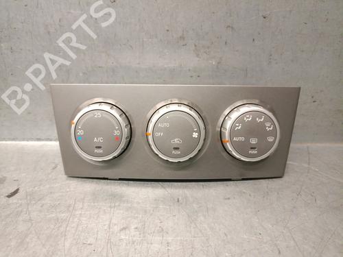 Commande Chauffage SUBARU FORESTER (SG_) 2.0 AWD (SG5) (125 hp) 32112992