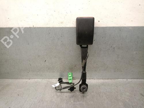 Used Seat buckle DACIA DUSTER (HM_) 1.5 dCi 115 4x4 (HMAD) (116 hp) 32125006