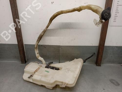 Used Windscreen washer tank Windscreen washer tank BMW 6 Gran Coupe (F06) 640 d (313 hp) 39105110 39105110