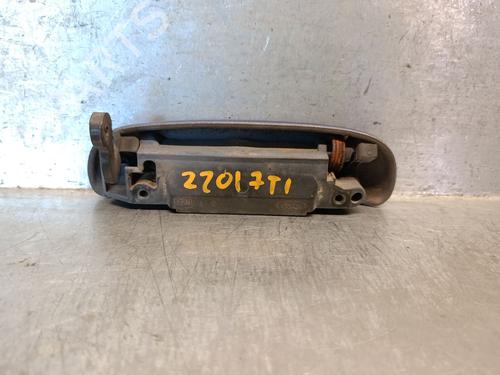 Rear left exterior door handle FORD FIESTA IV (JA_, JB_) 1.25 i 16V | BP27341789C130 