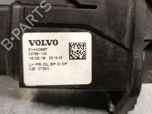 Front left lock VOLVO XC40 (536) D4 AWD | BP29912332C98