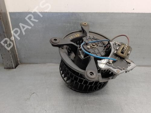 Used Heater blower motor MERCEDES-BENZ E-CLASS (W210) E 300 D (210.020) (136 hp) 16729047