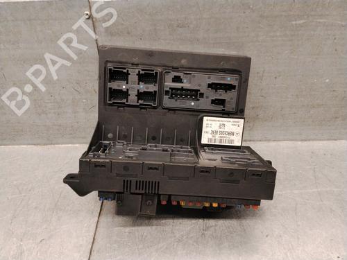 Used Fuse box Fuse box MERCEDES-BENZ E-CLASS (W211) E 320 (211.065) (224 hp) 36159488 36159488