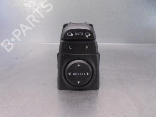Used Mirror switch KIA SPORTAGE IV (QL, QLE) 1.7 CRDi (116 hp) 14912457