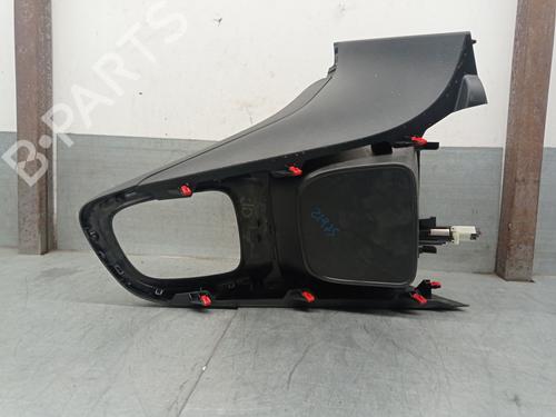 Middle console TOYOTA YARIS (_P21_, _PA1_, _PH1_) 1.5 Hybrid (MXPH10, MXPH11) | BP23132148I22 