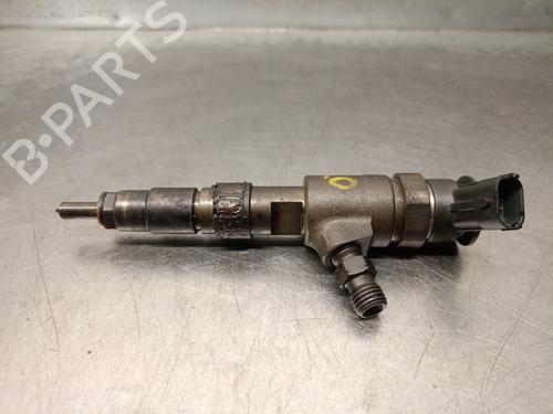 Inyector Inyector CITROËN C3 II (SC_) 1.4 HDi 70 (SC8HZC, SC8HR0, SC8HP4) (68 hp) 37640645 37640645