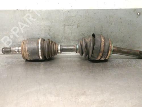 Used Left front driveshaft MITSUBISHI PAJERO I Canvas Top (L04_G) 2.5 TD (L044G, L049G) (95 hp) 31971775